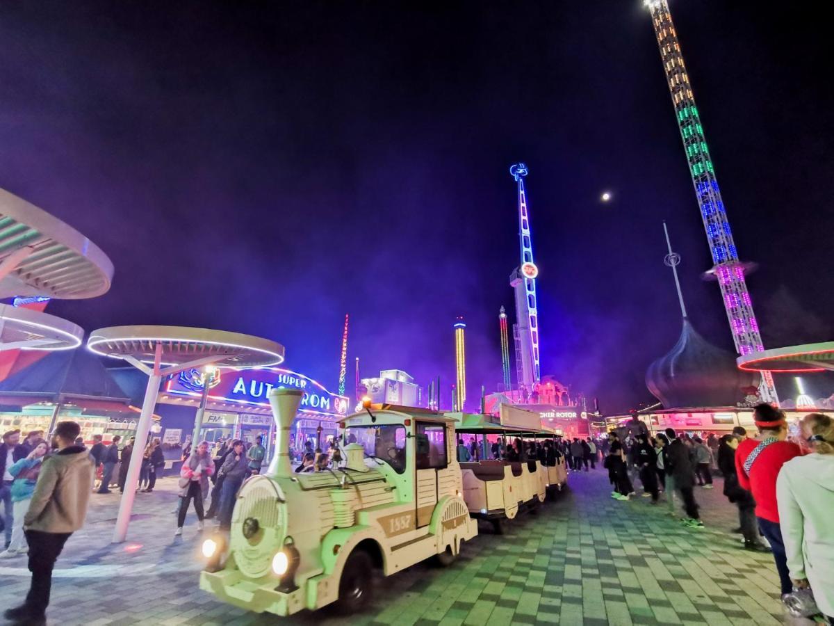 The White Apartment - Great Ferris Wheel Відень Екстер'єр фото